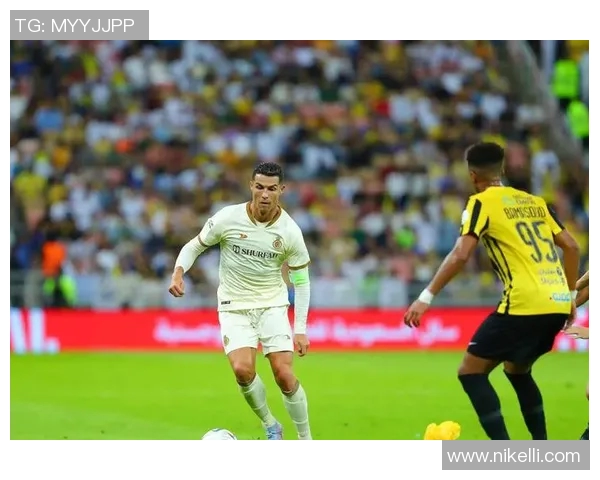 2017年足坛巨星纷纷告别赛场辉煌谢幕引发全球球迷热议 2017年足坛巨星纷纷告别赛场辉煌谢幕引发全球球迷热议