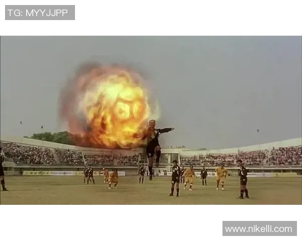 少林足球星爷遭遇铲球暴力瞬间引发观众热议精彩瞬间回放 少林足球星爷遭遇铲球暴力瞬间引发观众热议精彩瞬间回放